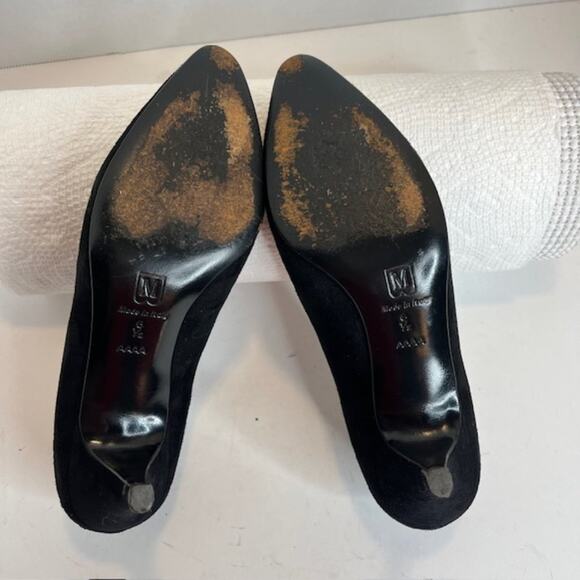 Bruno Magli Black Velvet Designer Heels Size 6.5 Narrow - Picture 9 of 13